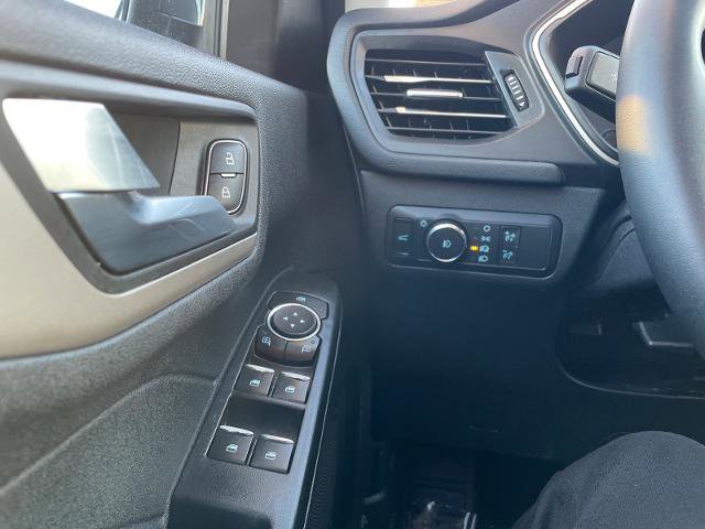 Certified 2022 Ford Escape SEL image 31