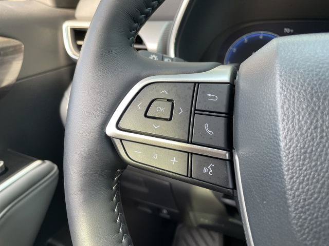 Used 2025 Toyota Highlander Platinum AWD/4WD image 15