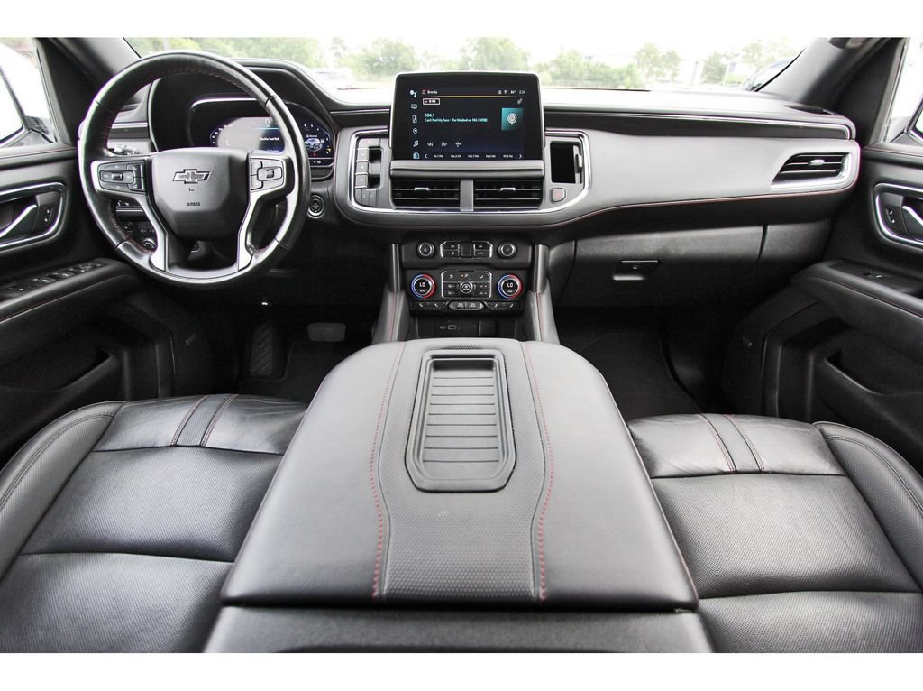 Used 2022 Chevrolet Tahoe RST w/ Luxury Package AWD/4WD image 10