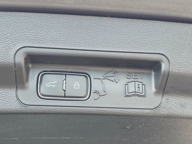 Certified 2023 Ford Explorer ST-Line image 49