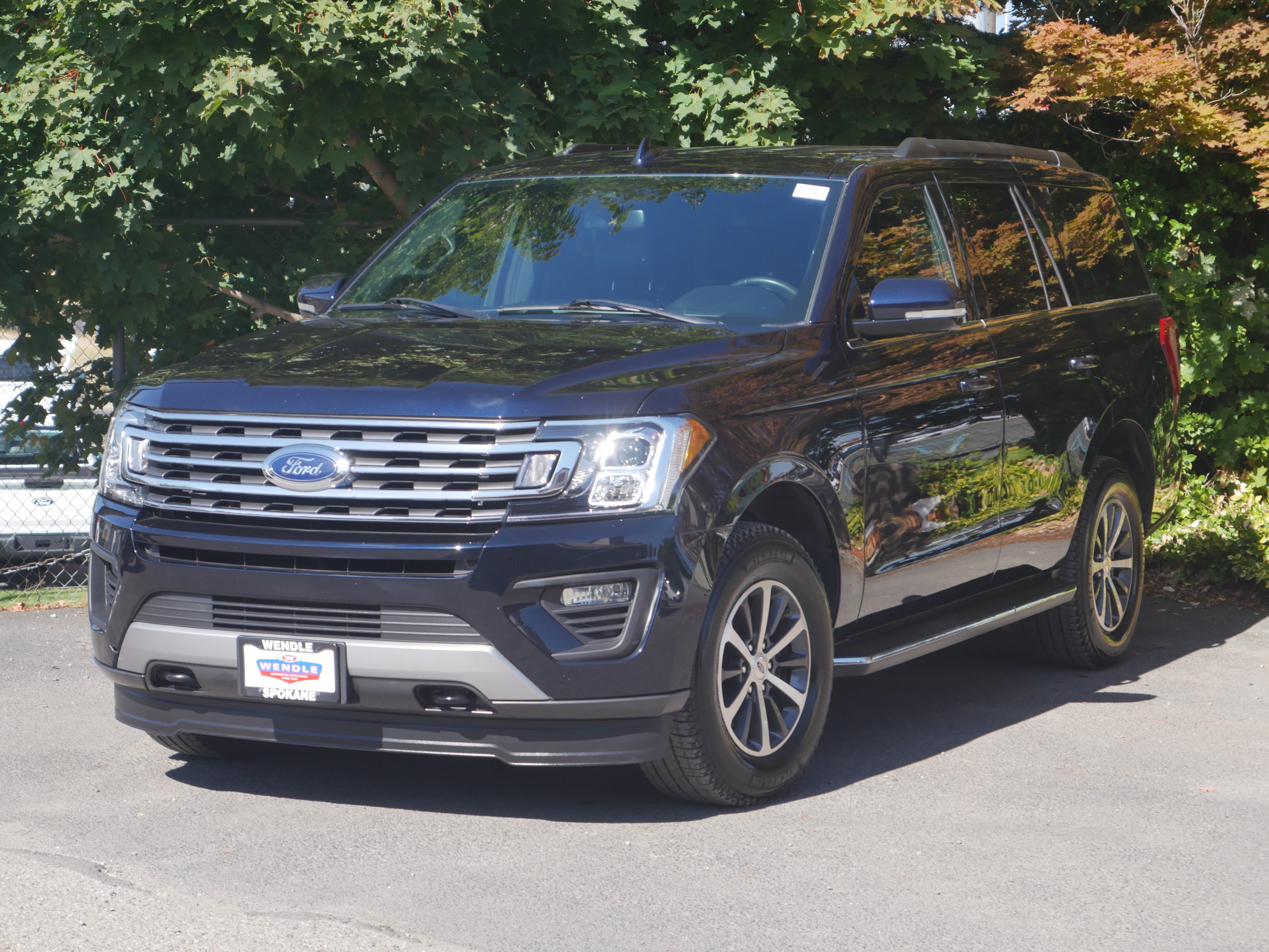 Certified 2021 Ford Expedition XLT AWD/4WD image 2