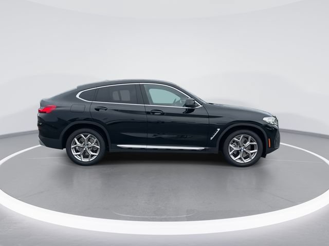 Used 2023 BMW X4 xDrive30i w/ Premium Package AWD/4WD image 8