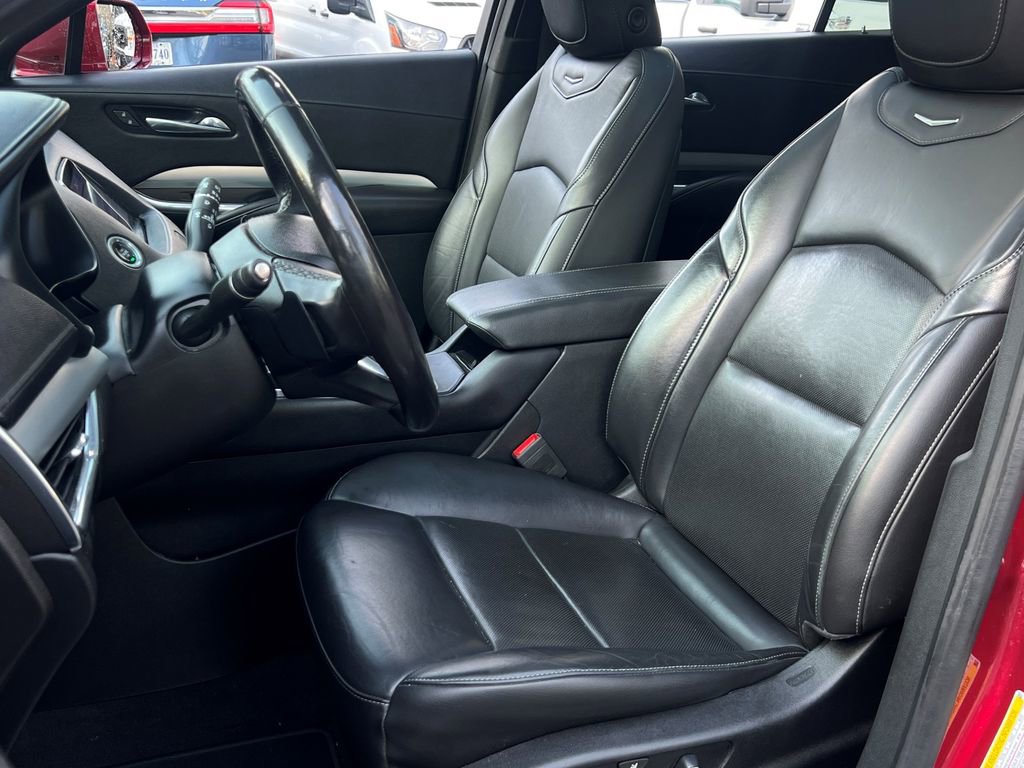 Used 2019 Cadillac XT4 Premium Luxury w/ Driver Assist Package AWD/4WD image 30