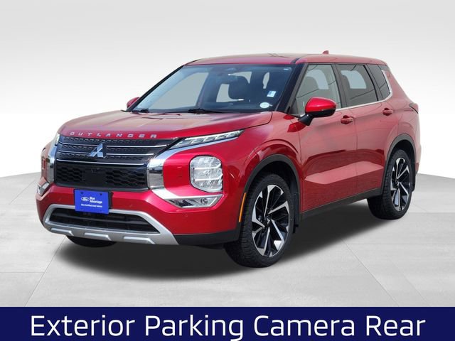 Used 2023 Mitsubishi Outlander SE AWD/4WD image 5