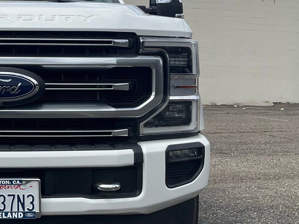 Certified 2022 Ford F350 Platinum w/ FX4 Off-Road Package image 39
