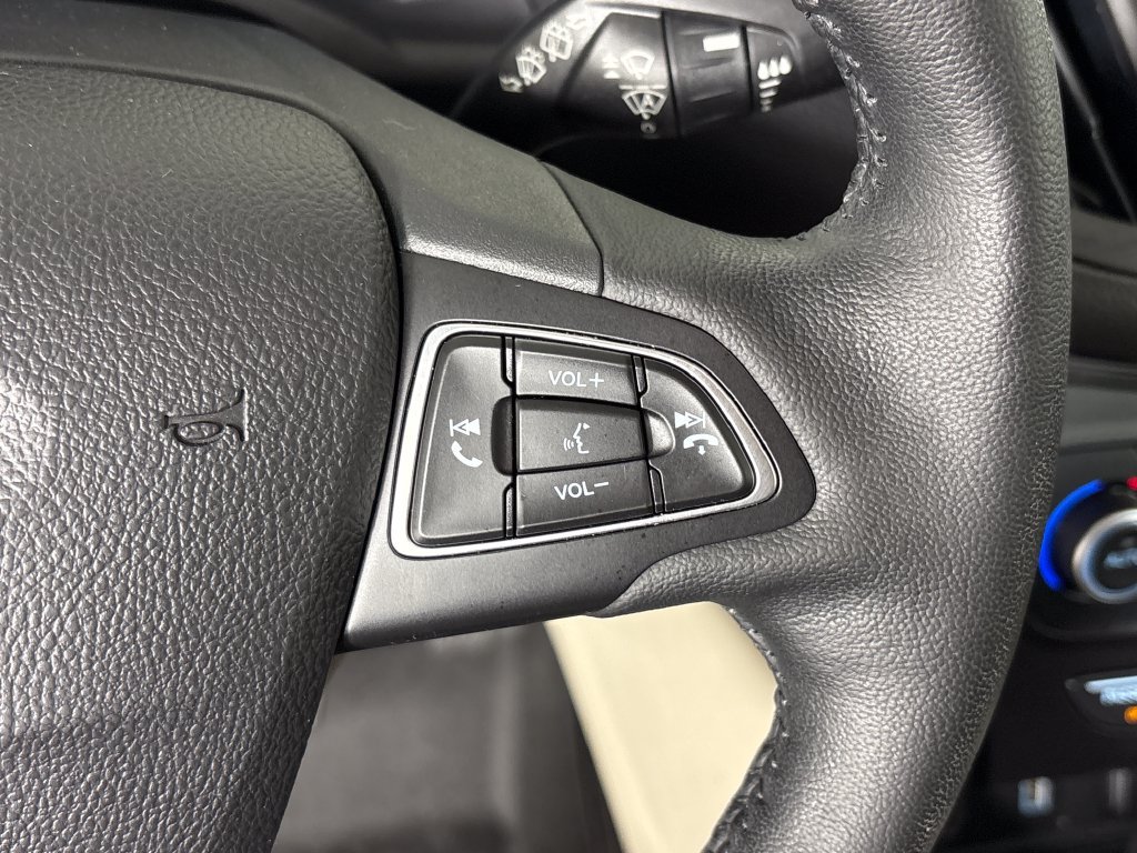 Certified 2019 Ford Escape Titanium FWD image 19