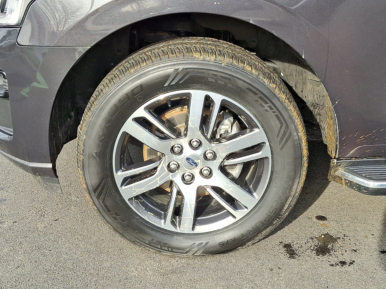 Certified 2023 Ford Expedition Max XLT image 9