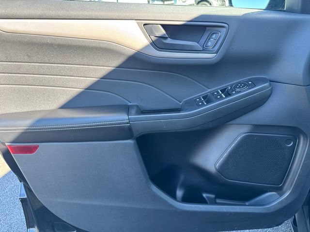 Certified 2022 Ford Escape SE w/ SE Sport Appearance Package AWD/4WD image 23
