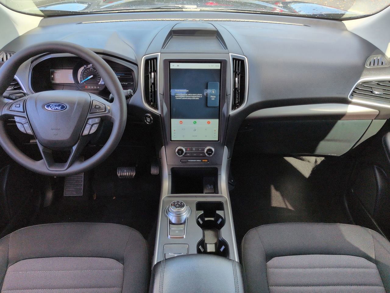 Certified 2022 Ford Edge SE w/ Black Appearance Package image 15