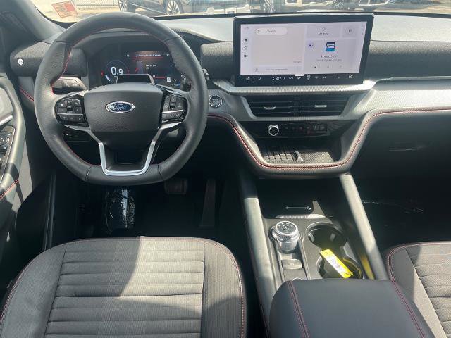 Certified 2025 Ford Explorer ST-Line w/ Premium Package image 6