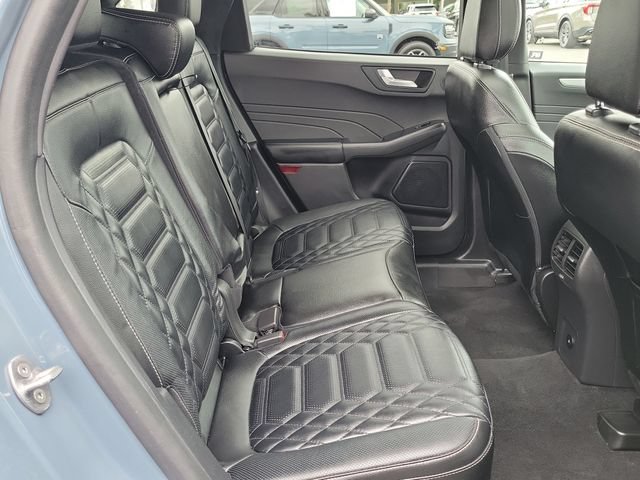 Certified 2023 Ford Escape SE w/ PHEV Premium Package FWD image 20