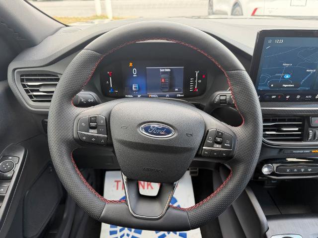Certified 2023 Ford Escape ST-Line w/ Tech Pack #1 image 15