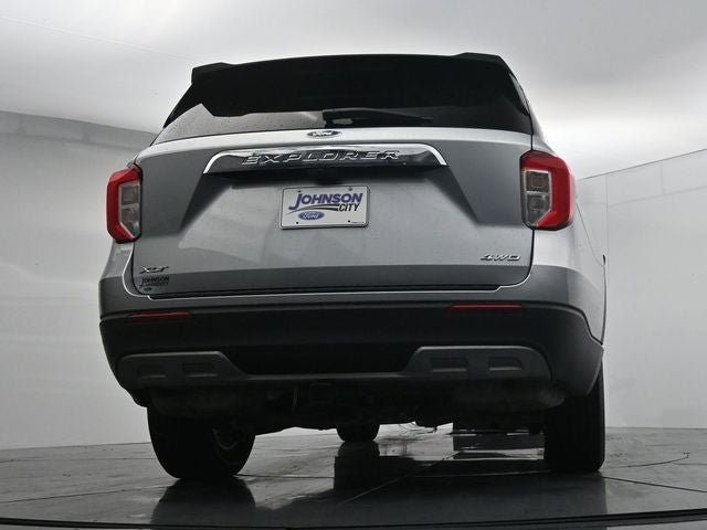 Certified 2022 Ford Explorer XLT w/ Equipment Group 202A AWD/4WD image 41