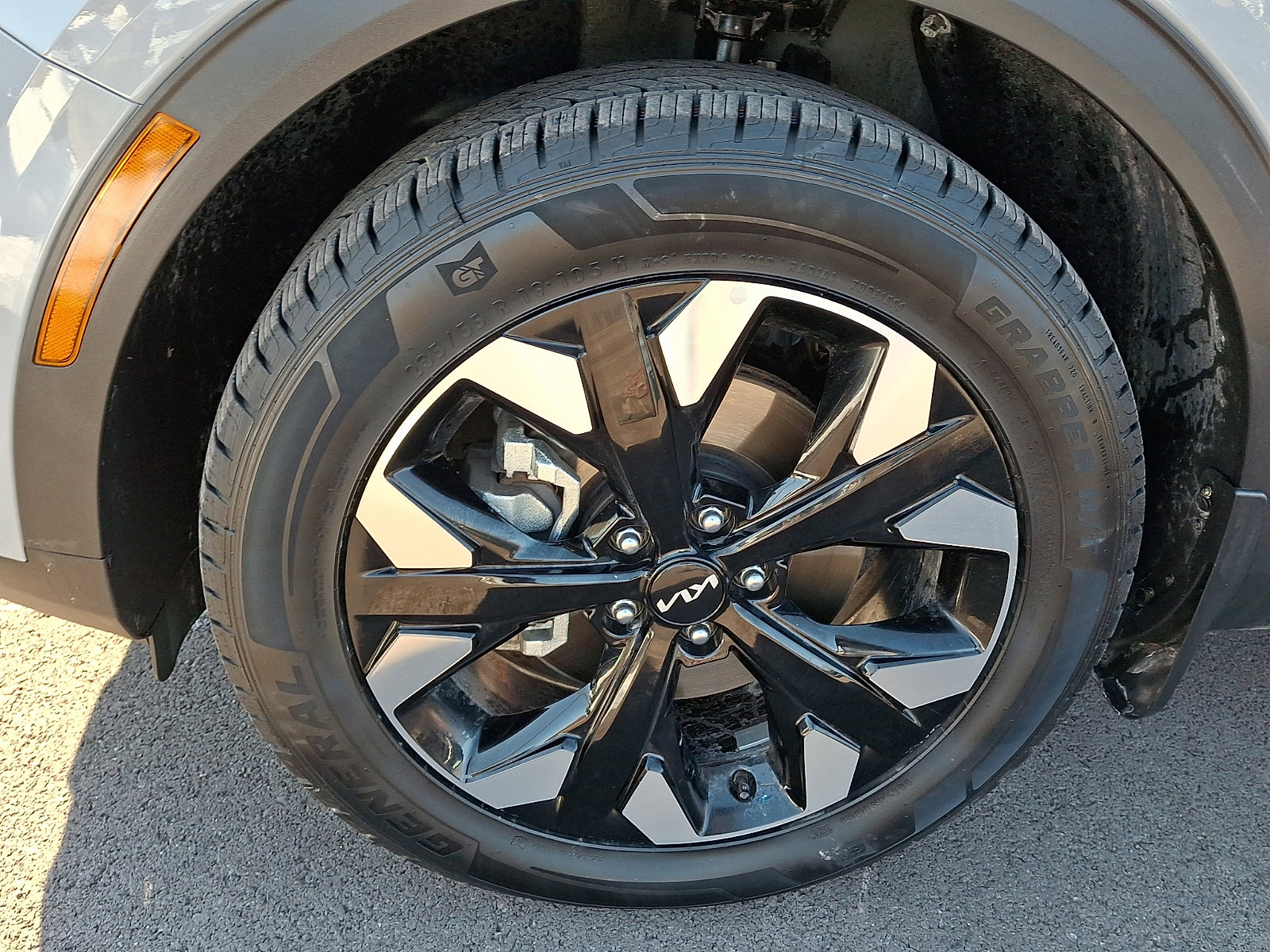 Used 2024 Kia Sportage X-Line w/ X-Line Premium Package image 28