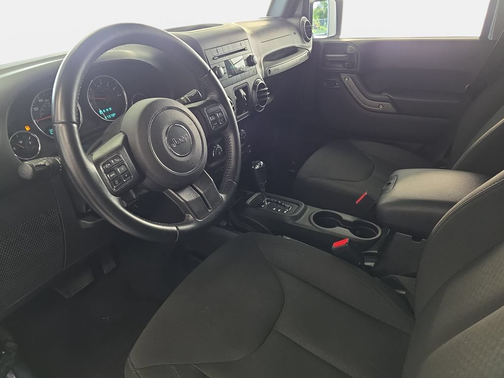 Used 2018 Jeep Wrangler Unlimited Sport S AWD/4WD image 13