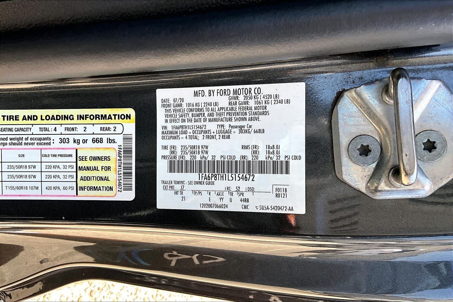 Certified 2020 Ford Mustang Coupe w/ Equipment Group 101A RWD image 34