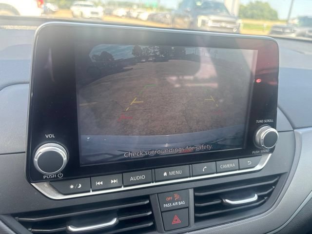 Used 2025 Nissan Altima 2.5 SR FWD image 18