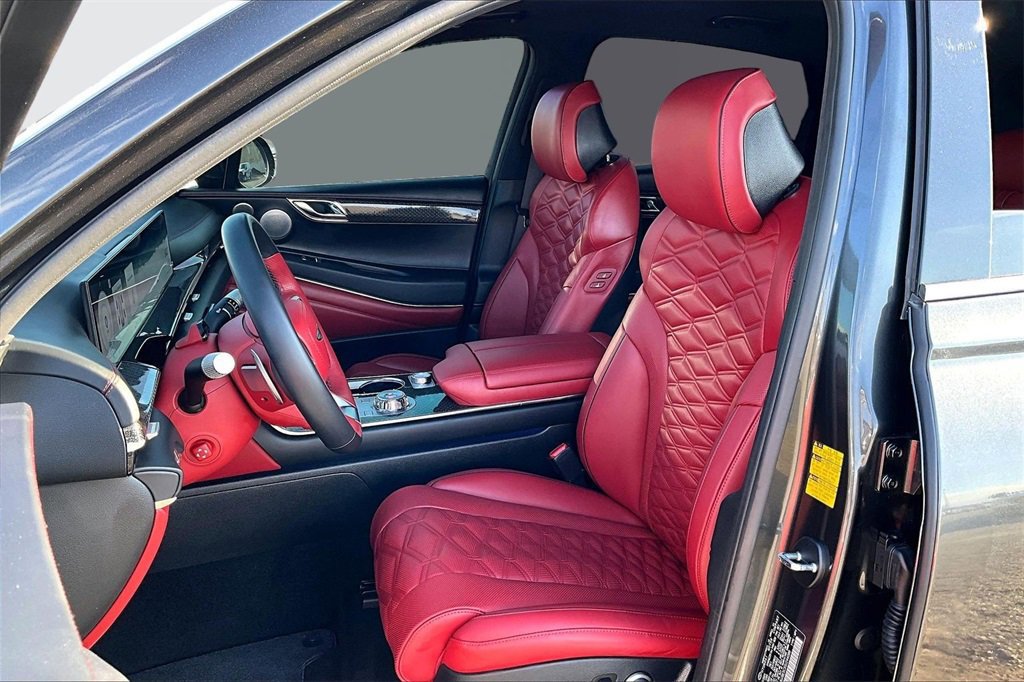 Used 2025 Genesis GV80 3.5T e-SC image 25