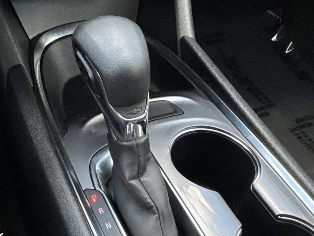 Used 2023 Chevrolet Malibu LT image 25