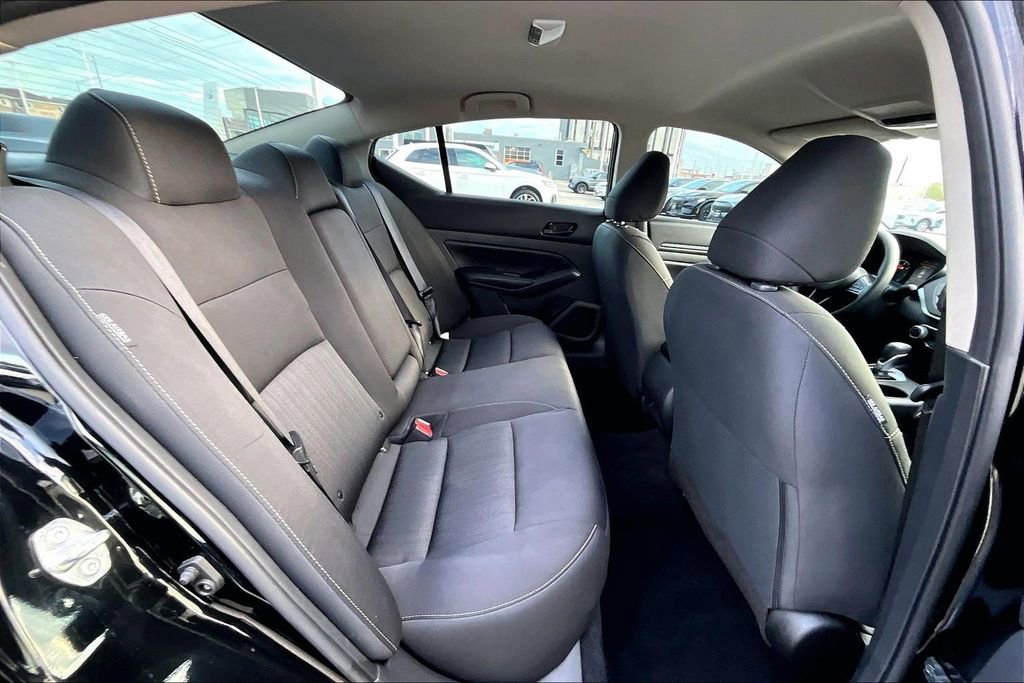 Used 2025 Nissan Altima 2.5 S FWD image 25