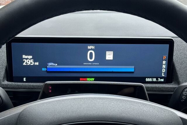 Certified 2022 Ford Mustang Mach-E Premium image 22