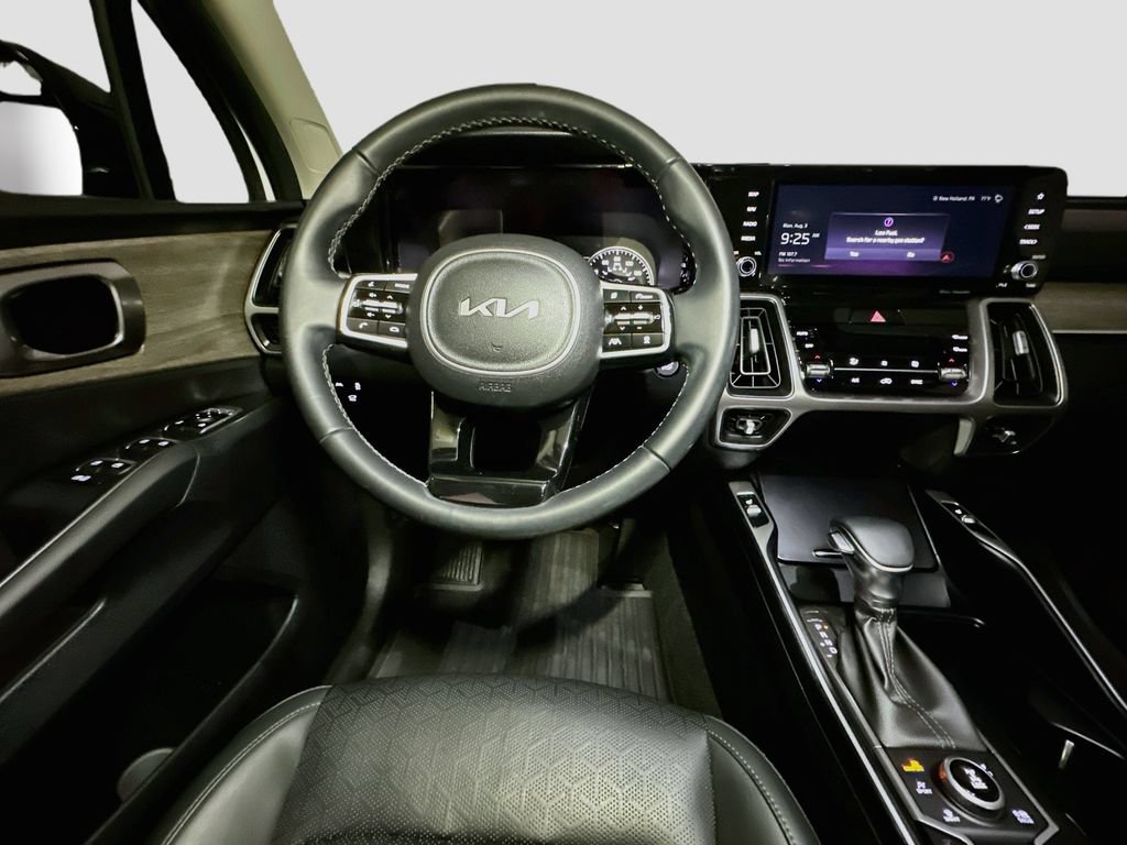 Used 2023 Kia Sorento X-Line EX AWD/4WD image 33
