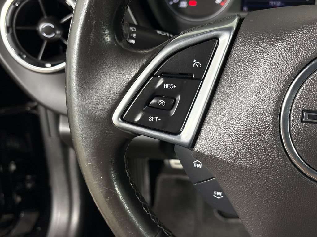 Used 2019 Chevrolet Camaro LT RWD image 18