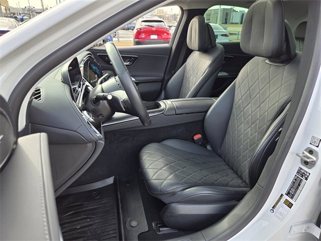Used 2024 Mercedes-Benz E 450 4MATIC Sedan image 9