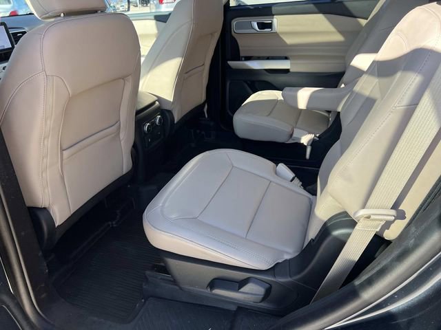 Certified 2023 Ford Explorer XLT w/ Equipment Group 202A image 14