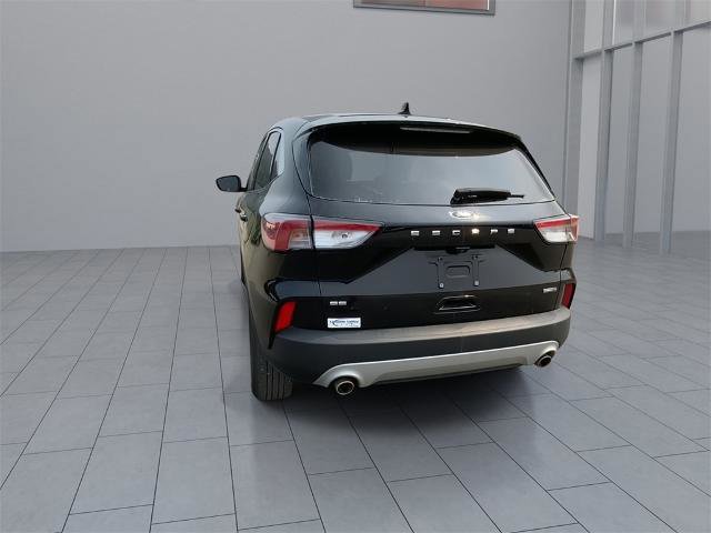 Certified 2022 Ford Escape SE image 5