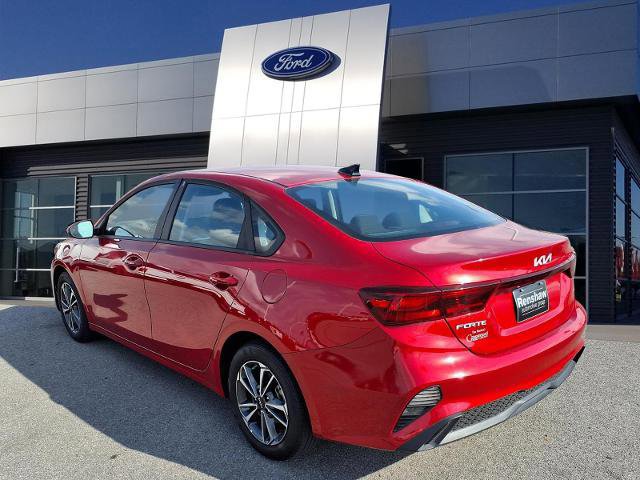 Used 2024 Kia Forte LXS w/ LXS Technology Package image 2