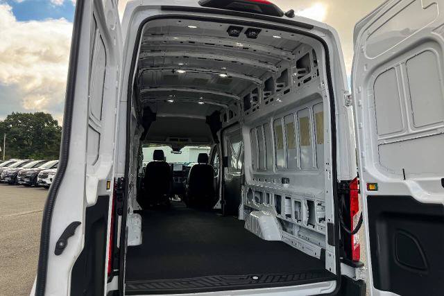 Certified 2023 Ford E-Transit 148 High Roof Extended RWD image 15