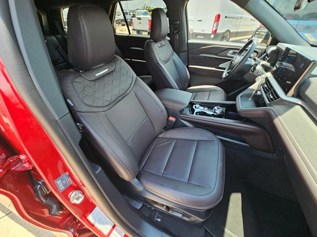 Certified 2026 Ford Explorer Platinum w/ LUX Leather Package AWD/4WD image 30