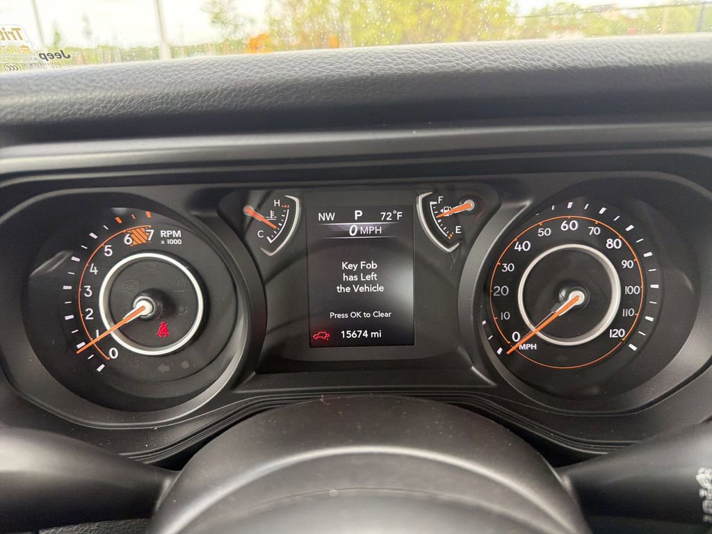 Used 2025 Jeep Wrangler Sport image 30