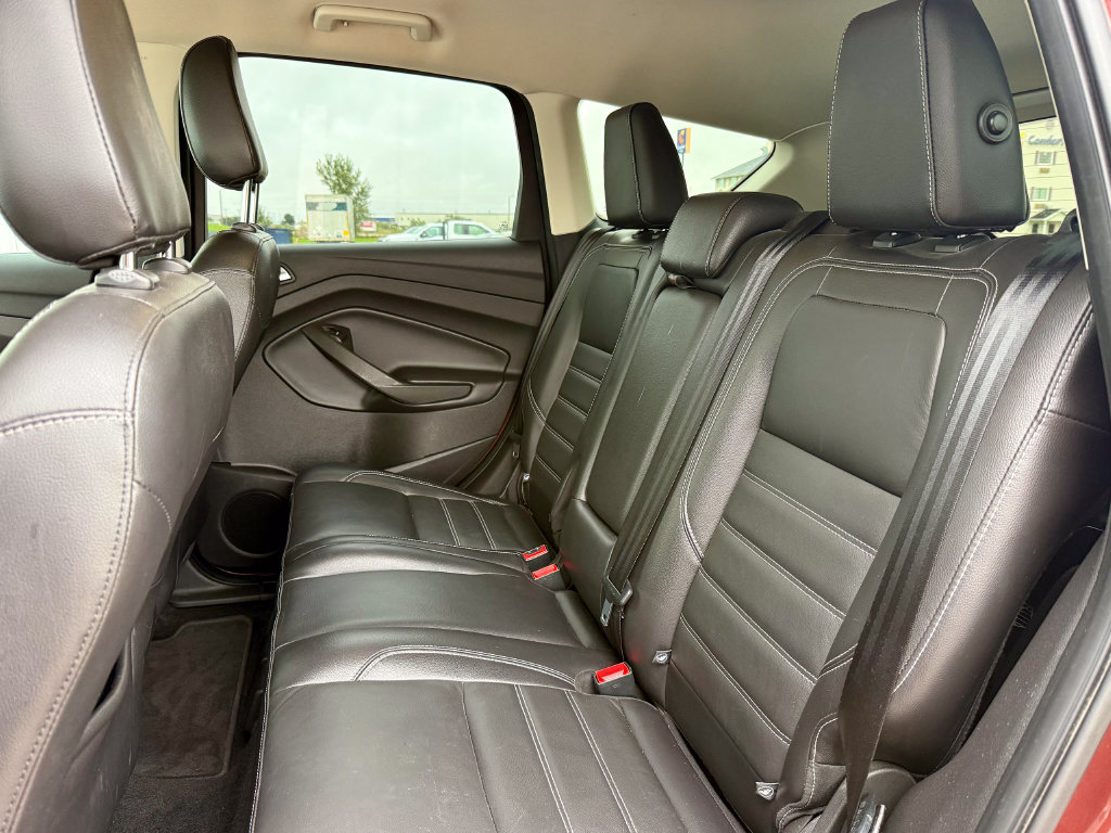 Certified 2018 Ford Escape SEL FWD image 12