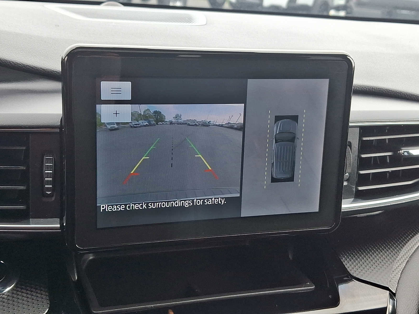 Certified 2023 Ford Explorer ST-Line w/ Class IV Trailer Tow Package image 21