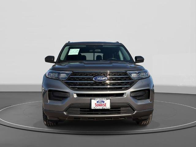 Certified 2023 Ford Explorer XLT RWD image 3