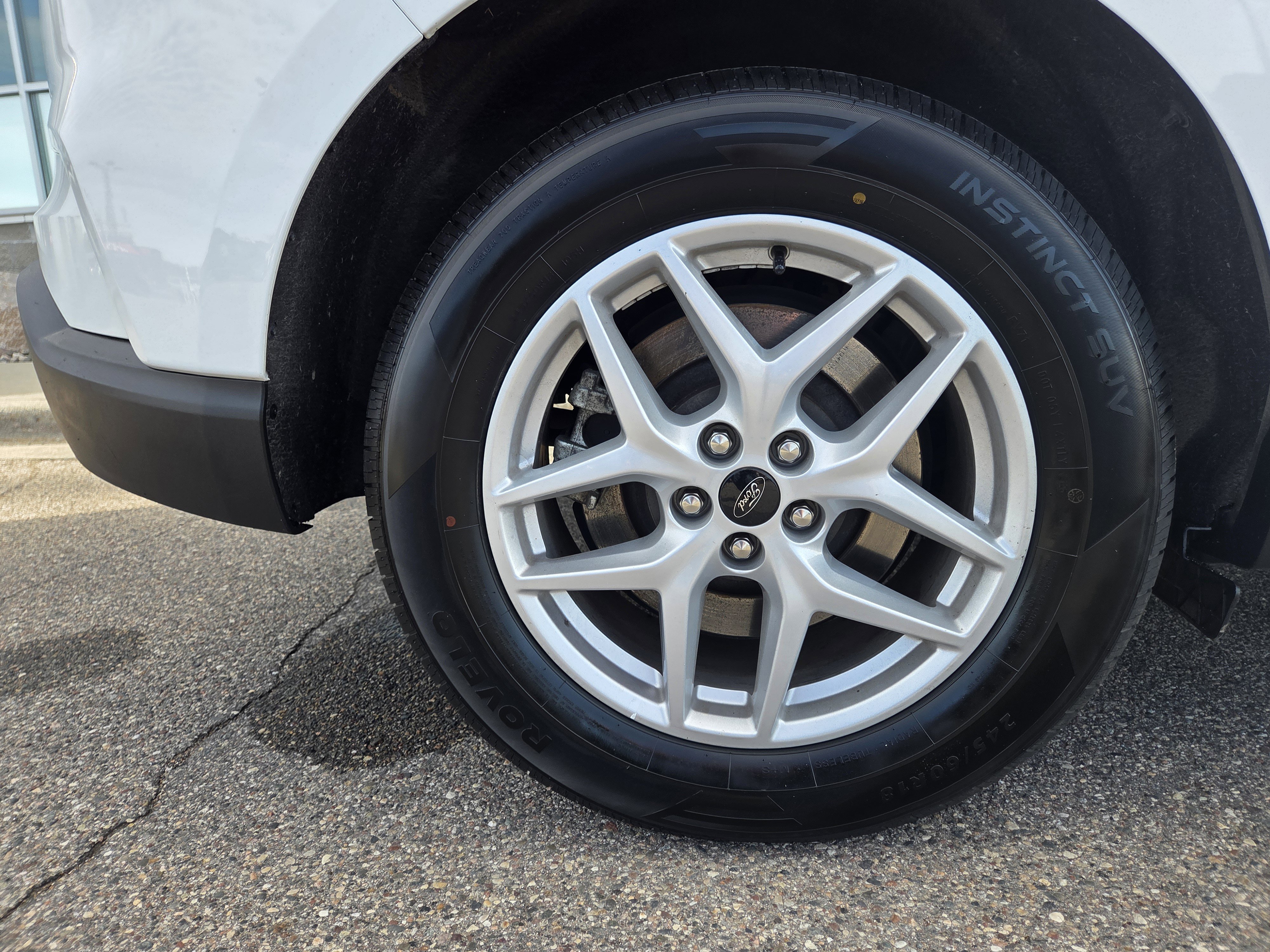 Certified 2024 Ford Edge SEL AWD/4WD image 14