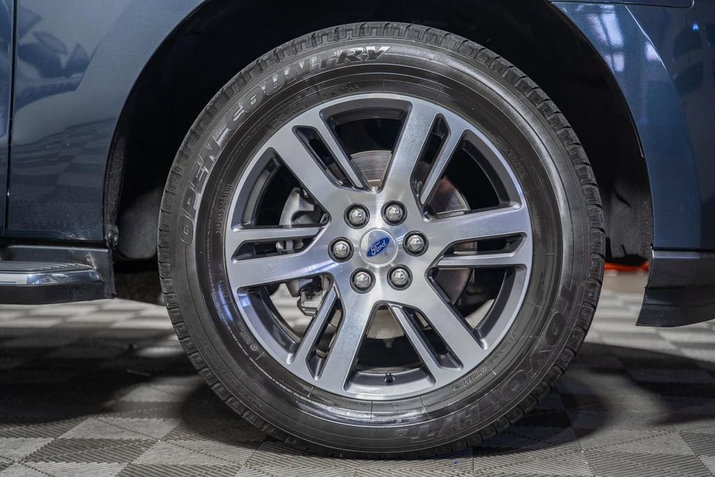 Certified 2023 Ford Expedition Max XLT image 22