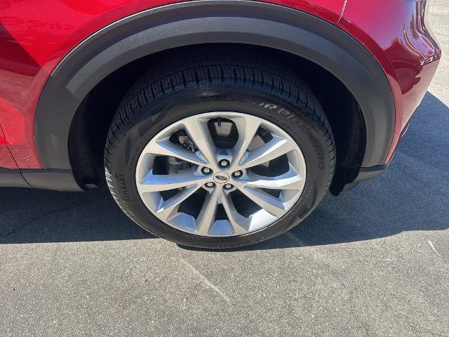 Certified 2022 Ford Explorer Platinum w/ Technology Package AWD/4WD image 5