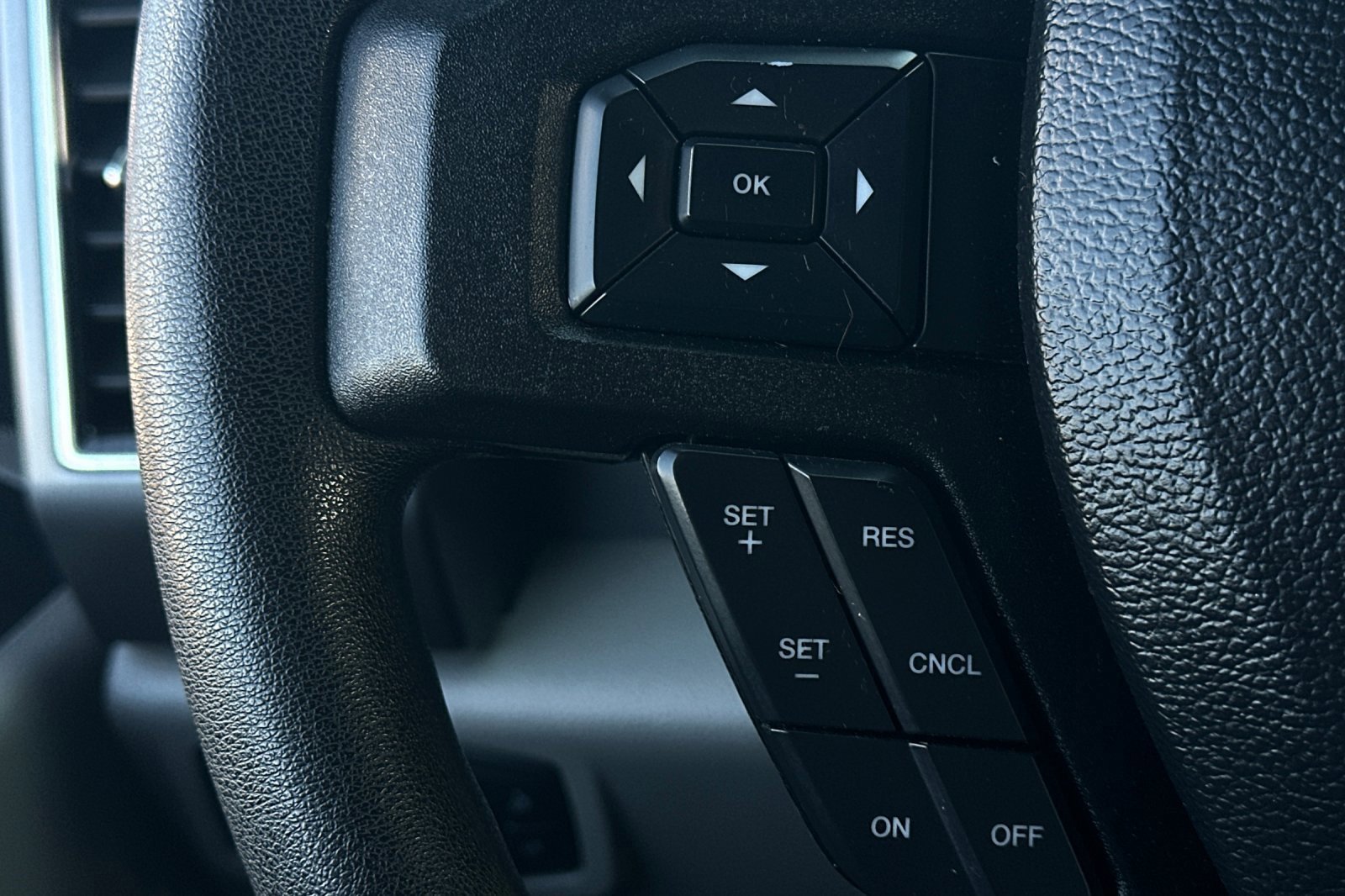 Certified 2019 Ford F250 XLT image 25