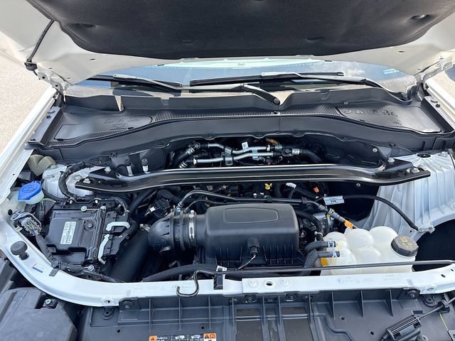 Certified 2023 Ford Explorer Limited w/ Limited Technology Package AWD/4WD image 40