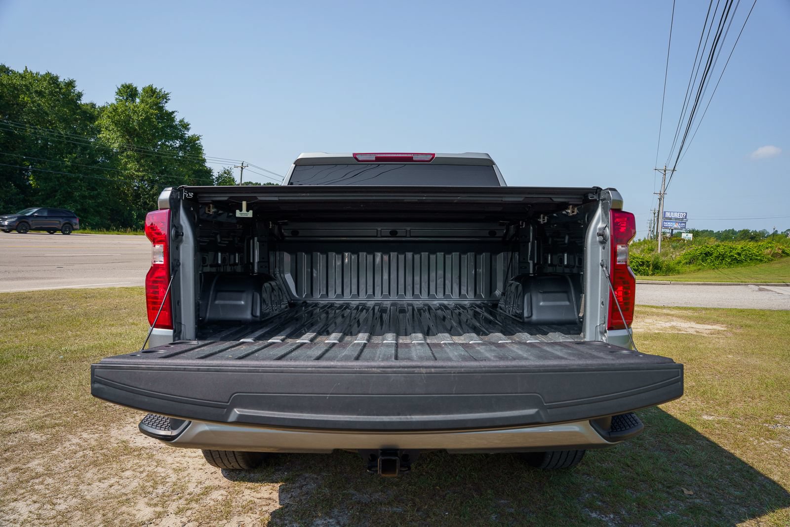 Used 2024 Chevrolet Silverado 1500 Custom AWD/4WD image 17
