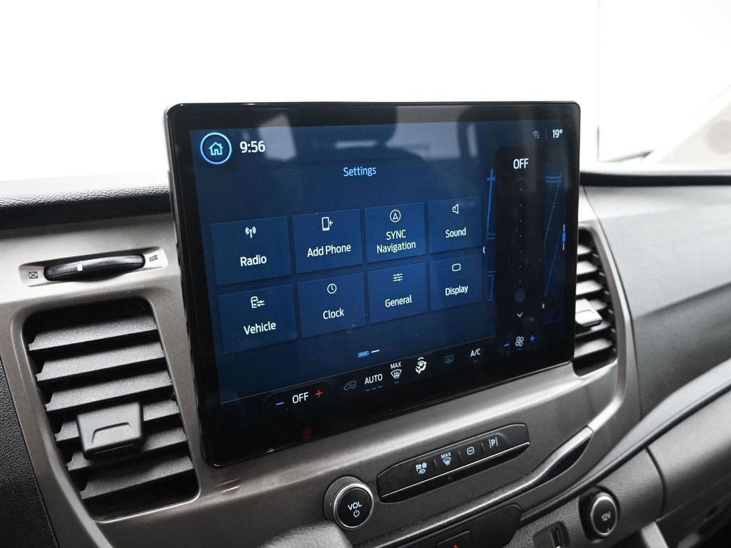 Certified 2022 Ford Transit 350 XLT image 42