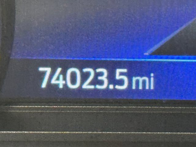 Certified 2022 Ford Explorer XLT image 16