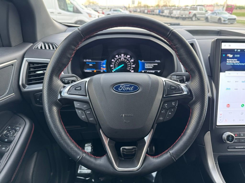 Certified 2024 Ford Edge ST-Line w/ Class II Trailer Tow Package AWD/4WD image 24