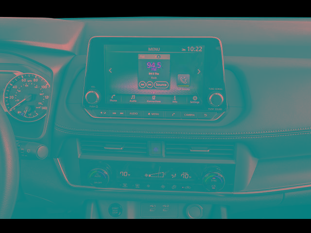 Used 2024 Nissan Rogue SV image 7