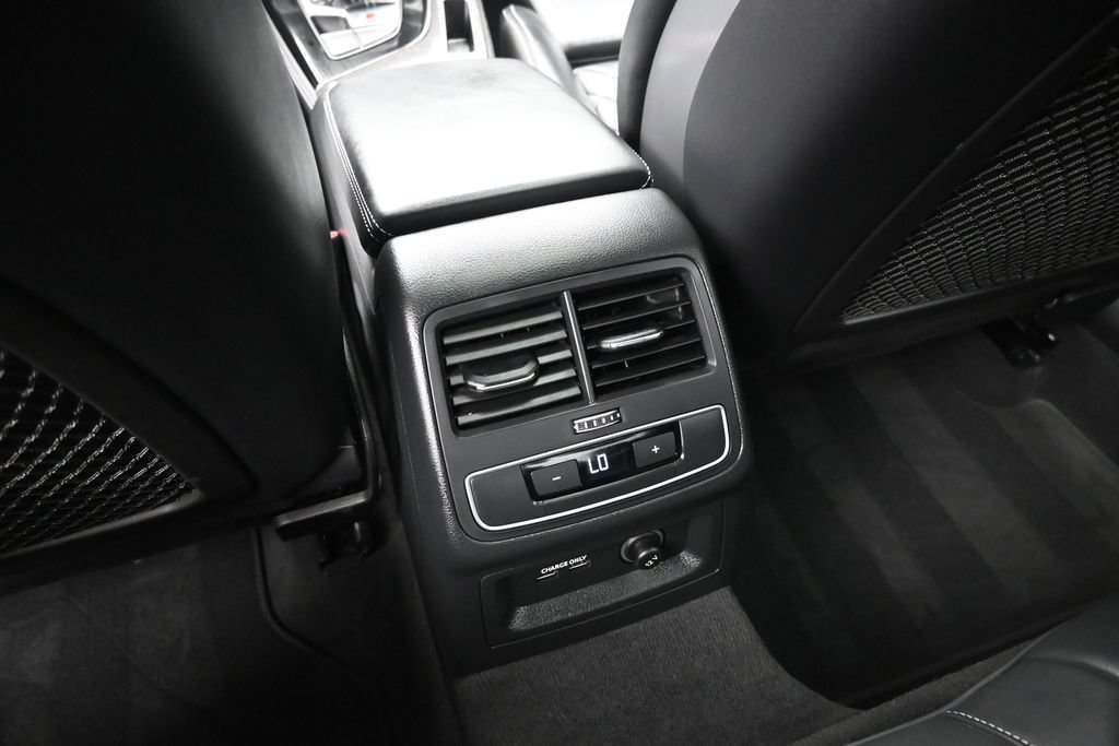 Used 2023 Audi S4 Premium Plus w/ Premium Plus Package AWD/4WD image 20