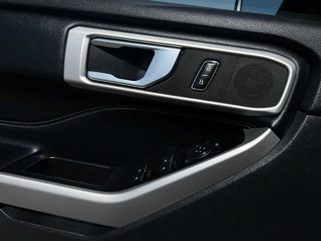 Certified 2021 Ford Explorer XLT w/ Equipment Group 202A image 17