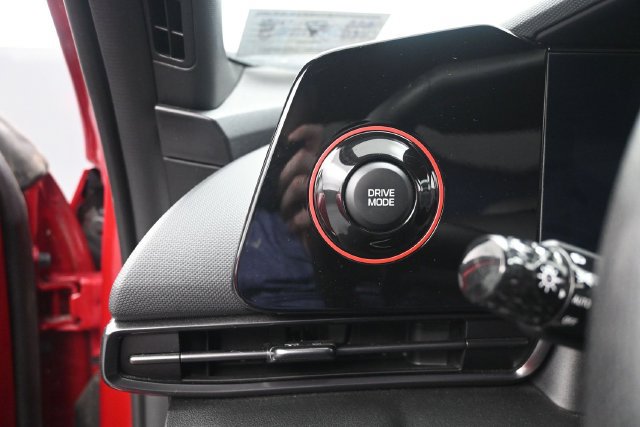 Used 2023 Hyundai Elantra N Line w/ Preferred Accessory Package FWD image 17
